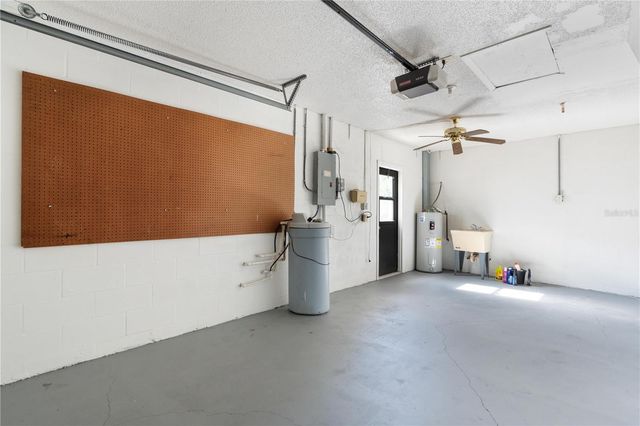 1305 MANDARIN DRIVE, Holiday, FL 34691