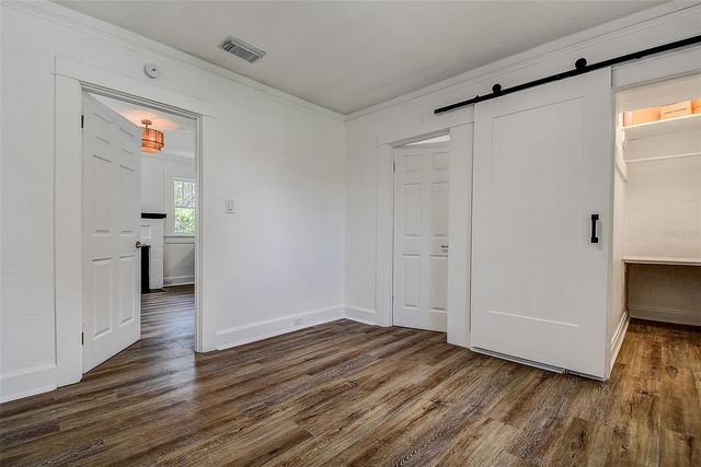212 48TH STREET N, St Petersburg, FL 33713