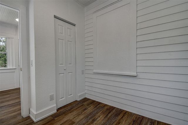 212 48TH STREET N, St Petersburg, FL 33713