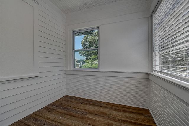 212 48TH STREET N, St Petersburg, FL 33713