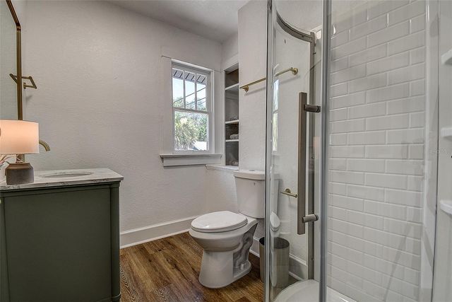212 48TH STREET N, St Petersburg, FL 33713