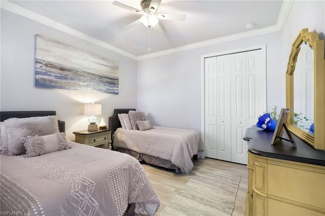 28542 Westmeath CT, Bonita Springs, FL 34135