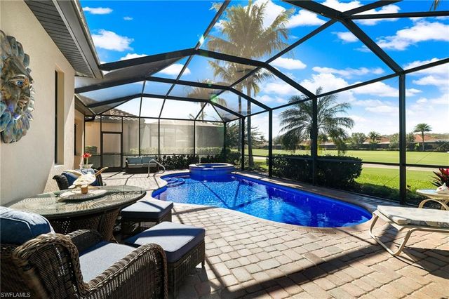 28542 Westmeath CT, Bonita Springs, FL 34135