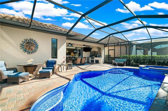 28542 Westmeath CT, Bonita Springs, FL 34135