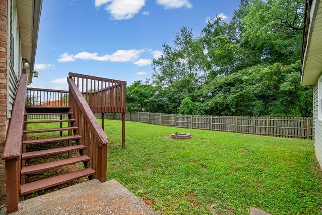 2701 E Copeland Court, Clarksville, TN 37042
