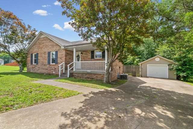 2701 E Copeland Court, Clarksville, TN 37042