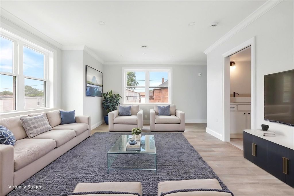 161 Sumner St 3, Quincy, MA 02169