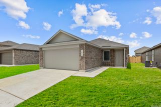 5657 Jasper Place, San Antonio, TX 78223