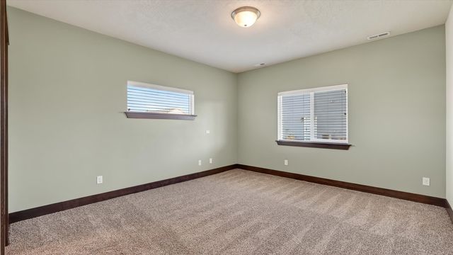 1432 E Sawgrass Ln, Deer Park, WA 99006