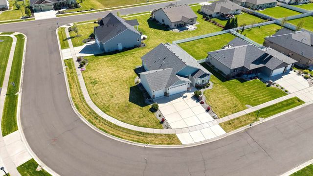 1432 E Sawgrass Ln, Deer Park, WA 99006