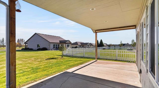 1432 E Sawgrass Ln, Deer Park, WA 99006