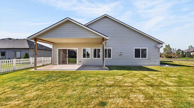 1432 E Sawgrass Ln, Deer Park, WA 99006