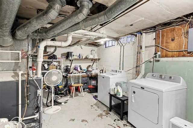 1920 S West Avenue, Jackson, MI 49203