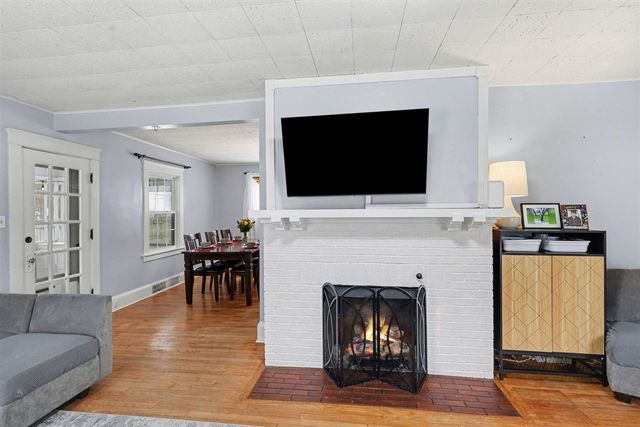 1920 S West Avenue, Jackson, MI 49203