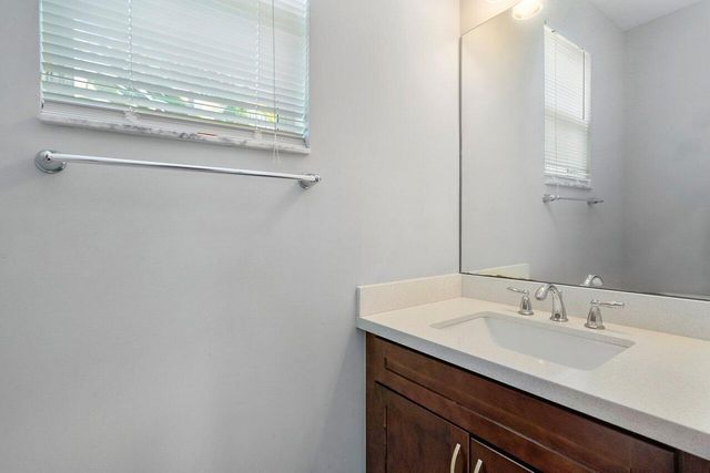 224 S Federal Highway 4, Lake Worth Beach, FL 33460