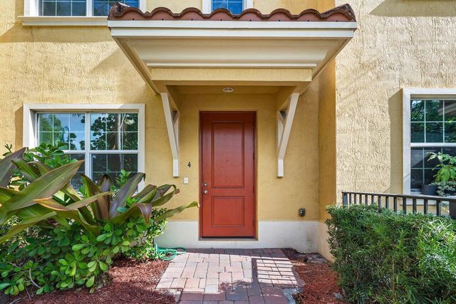 224 S Federal Highway 4, Lake Worth Beach, FL 33460