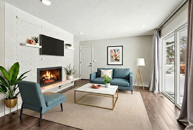 1120 Unity Avenue N, Golden Valley, MN 55422