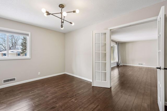 1120 Unity Avenue N, Golden Valley, MN 55422