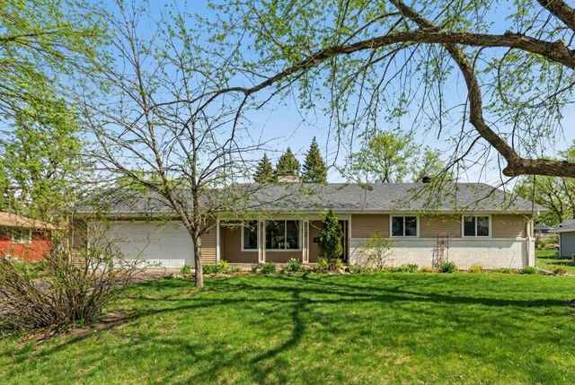 1120 Unity Avenue N, Golden Valley, MN 55422