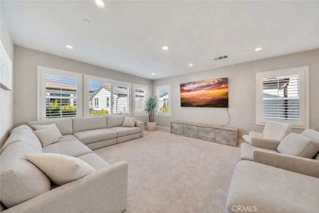 190 Orange, Lake Forest, CA 92630