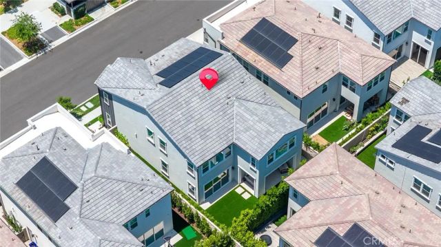 190 Orange, Lake Forest, CA 92630
