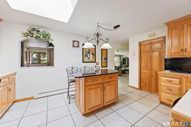 25 Juniper Road, Middlebury, CT 06762