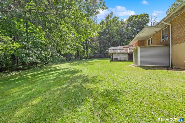 25 Juniper Road, Middlebury, CT 06762