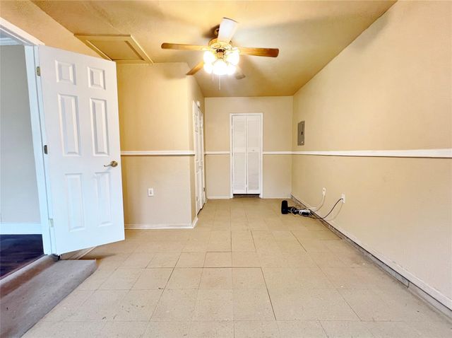 4236 Comanche Street, Fort Worth, TX 76119