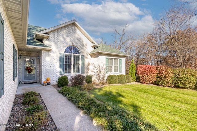 221 MADELINES PARK CIRCLE, Jefferson City, MO 65109