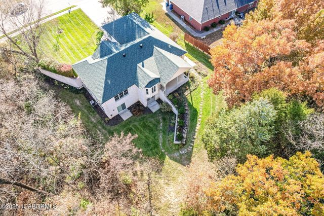 221 MADELINES PARK CIRCLE, Jefferson City, MO 65109