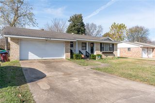 1912 S 71st Street, Fort Smith, AR 72903