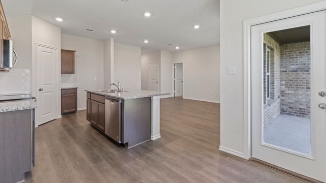 3311 Melissa Lane, Ennis, TX 75119