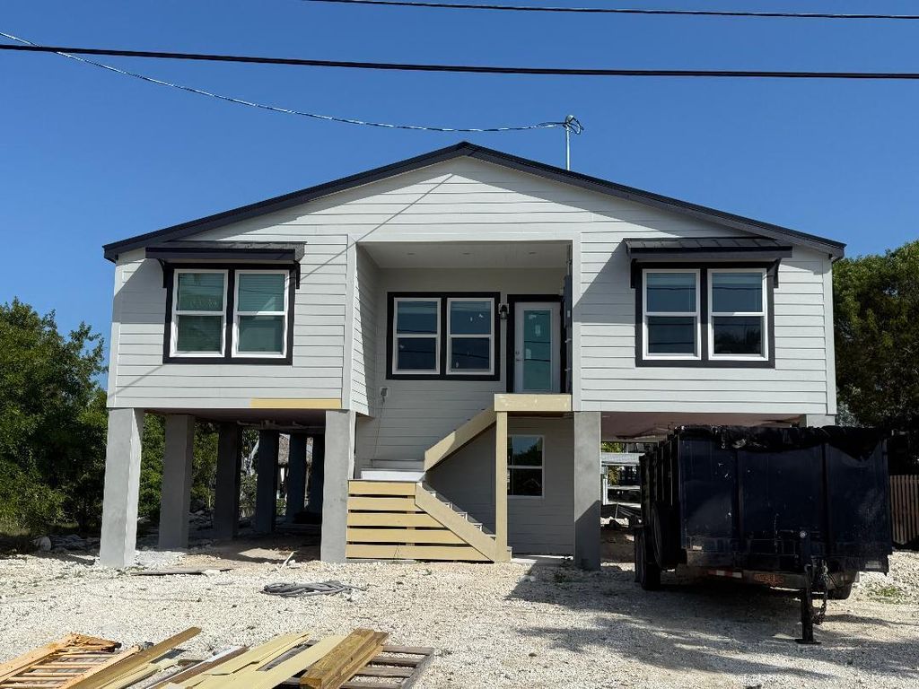 2211 San Sebastian Drive, Big Pine Key, FL 33043