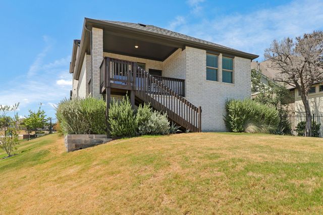 8112 Turning Leaf CIR, Lago Vista, TX 78645
