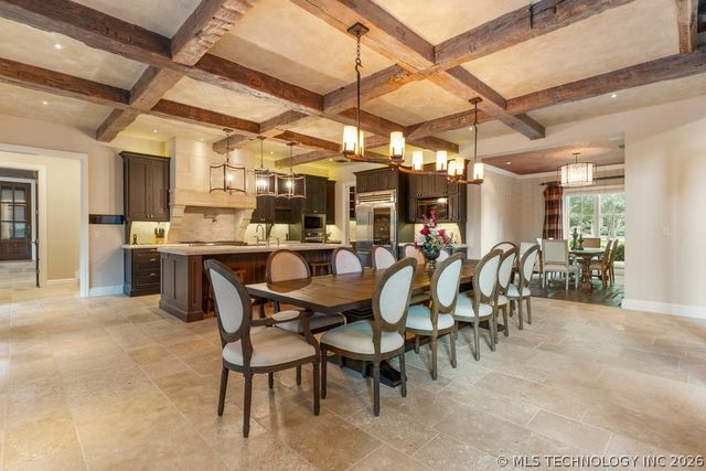 19433 E Clear Brook Road, Owasso, OK 74055