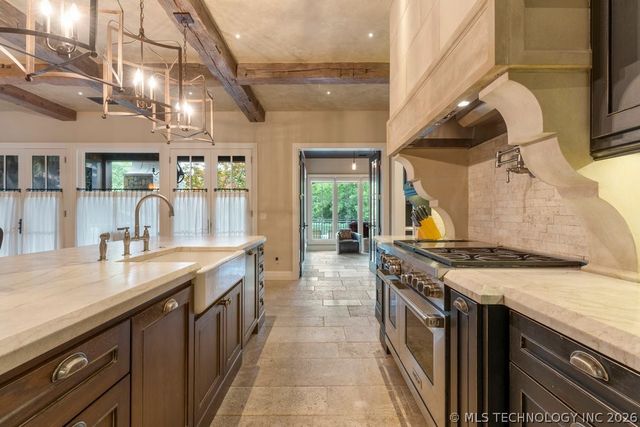 19433 E Clear Brook Road, Owasso, OK 74055