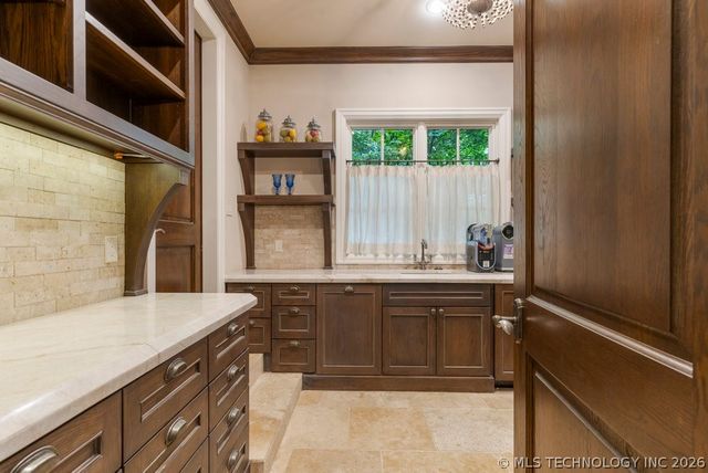 19433 E Clear Brook Road, Owasso, OK 74055