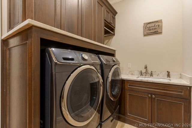 19433 E Clear Brook Road, Owasso, OK 74055