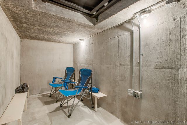 19433 E Clear Brook Road, Owasso, OK 74055