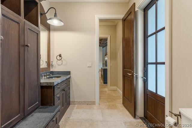 19433 E Clear Brook Road, Owasso, OK 74055