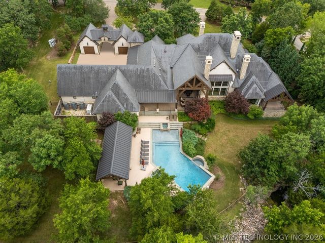 19433 E Clear Brook Road, Owasso, OK 74055