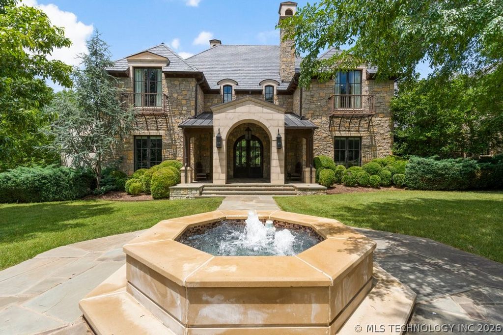 19433 E Clear Brook Road, Owasso, OK 74055