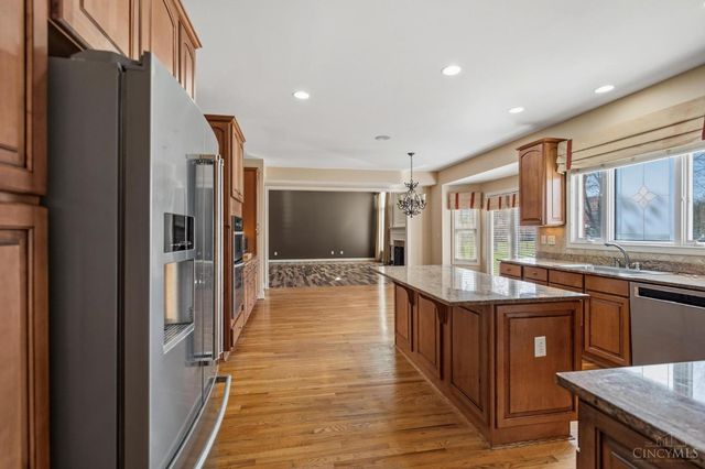 4065 Village Ridge Drive, Deerfield Twp., OH 45040