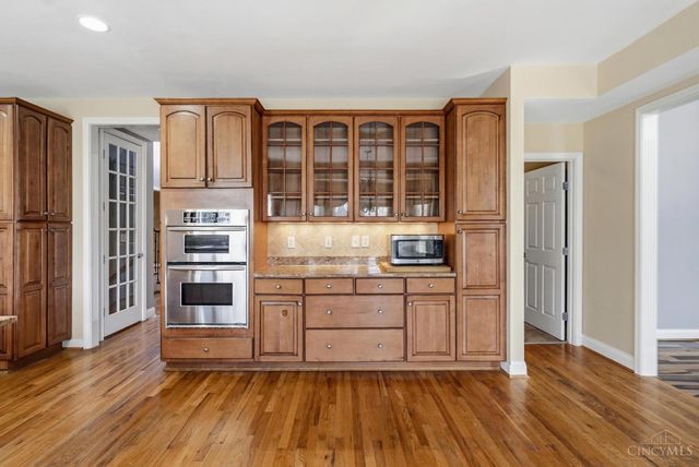 4065 Village Ridge Drive, Deerfield Twp., OH 45040