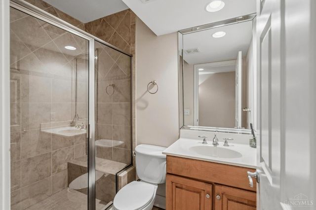 4065 Village Ridge Drive, Deerfield Twp., OH 45040