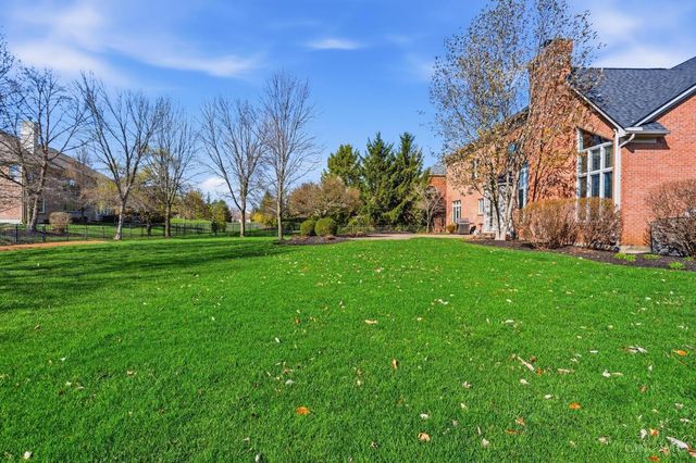 4065 Village Ridge Drive, Deerfield Twp., OH 45040