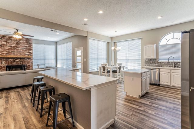 8409 Lake Bend Drive, Rowlett, TX 75088