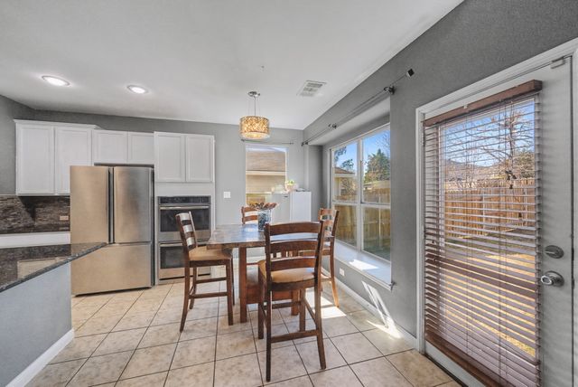 2820 Gardendale Drive, Fort Worth, TX 76120