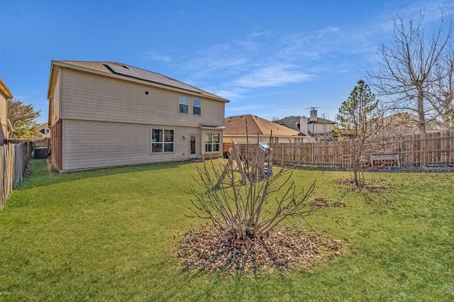 2820 Gardendale Drive, Fort Worth, TX 76120