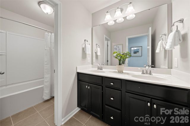 15504 Oleander Drive, Charlotte, NC 28278